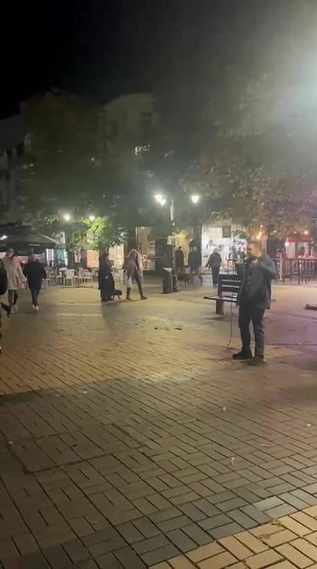 Street Evangelism Bulgaria — Preaching in the Square