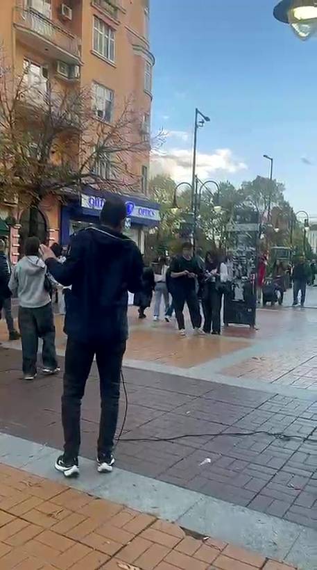 Street Evangelism Bulgaria — Street Preaching Downtown