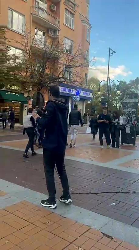 Street Evangelism Bulgaria — Vitosha Boulevard Outreach